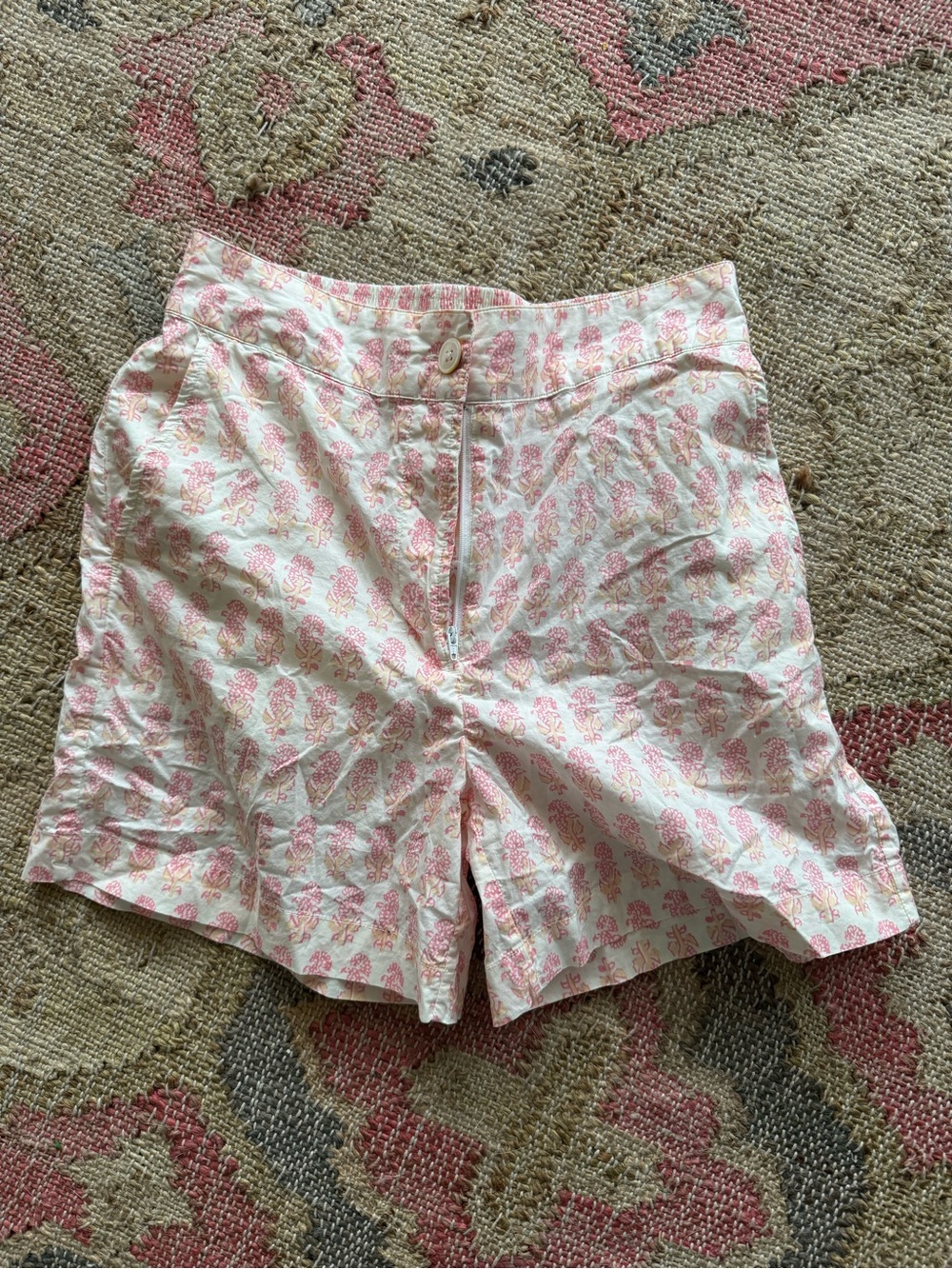 Faherty Malibu Short in Pink Taj Floral, Organic Cotton, Elastic Waist, Small - Picture 6 of 12